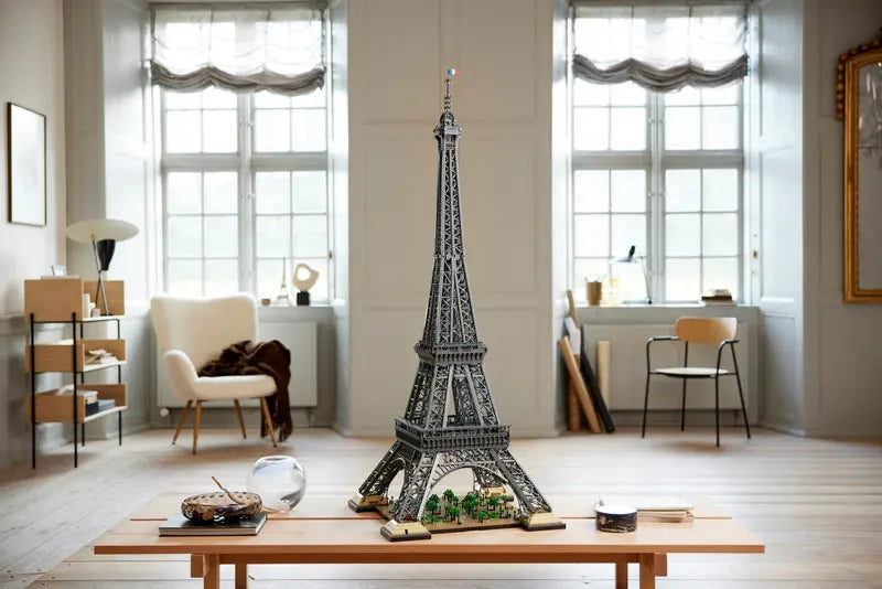 LEGO Icons Eiffel tower