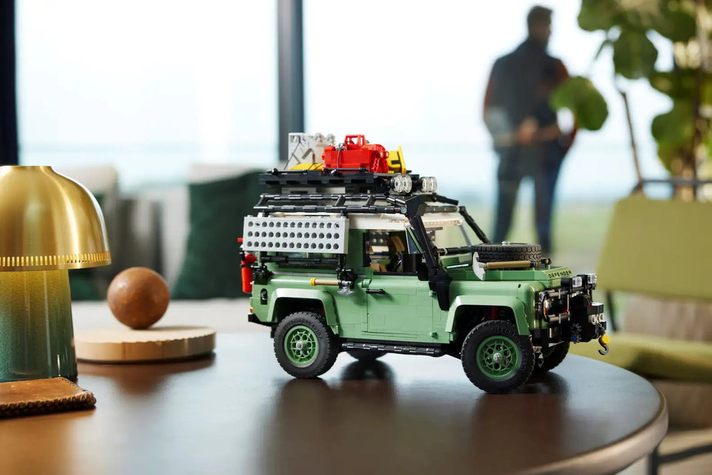 Lego Icons Land Rover Classic Defender 90