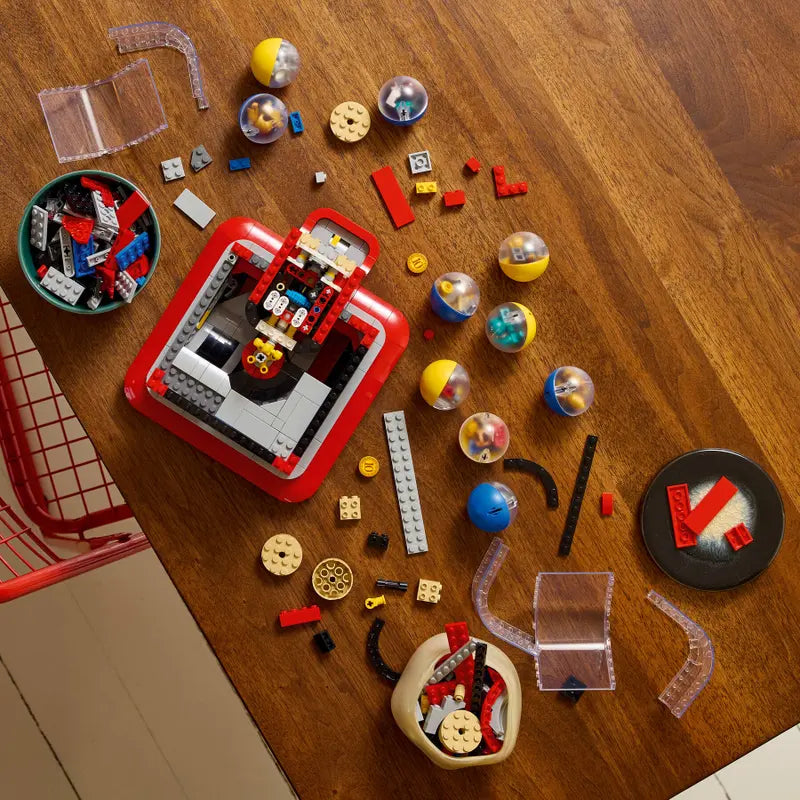 LEGO Icons - Minifigure Vending Machine