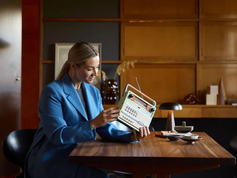 LEGO Icons Retro Radio-Bricking Lebanon