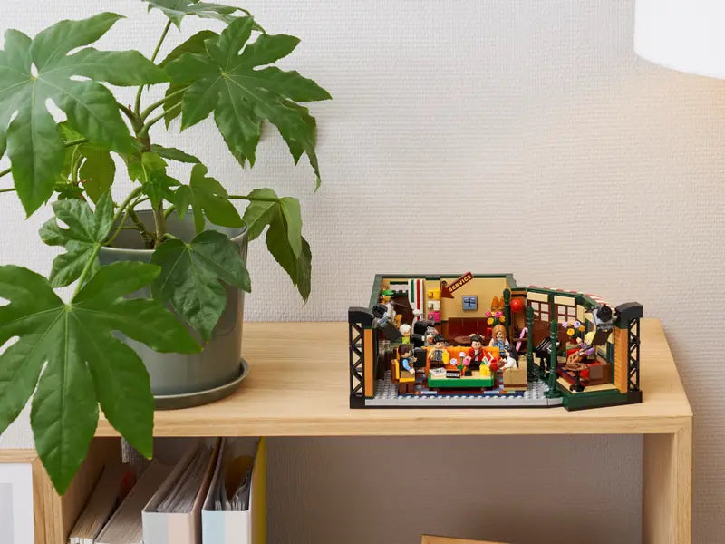 LEGO Ideas Central Perk-Bricking Lebanon