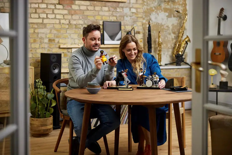 LEGO Ideas Jazz Quartet-Bricking Lebanon