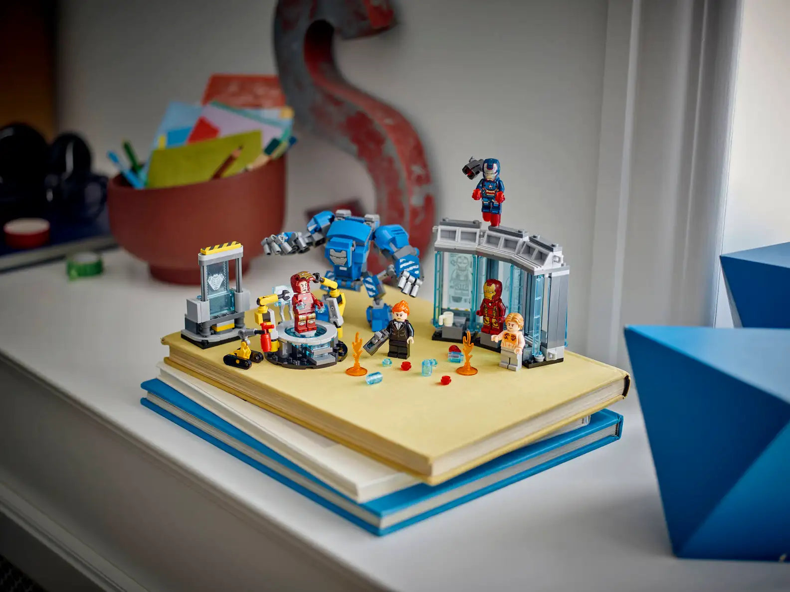 LEGO Marvel Super Heroes - Iron Mans Laboratory Hall of Armor