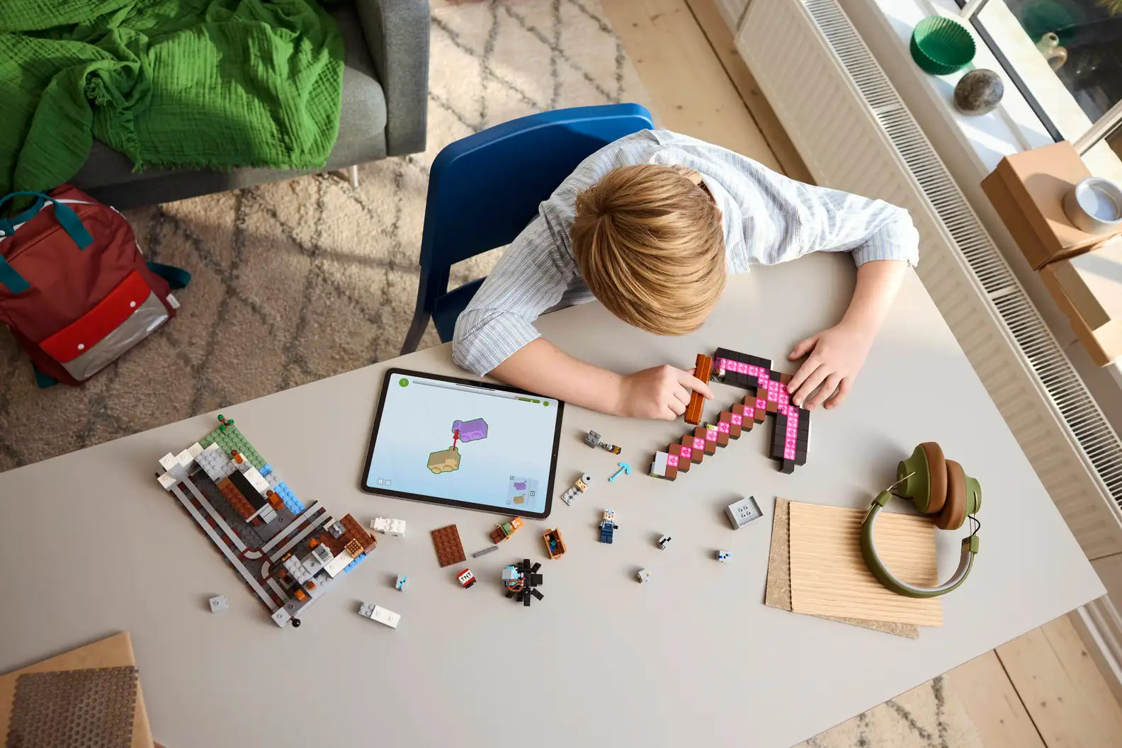 LEGO Minecraft - The Pickaxe Mine