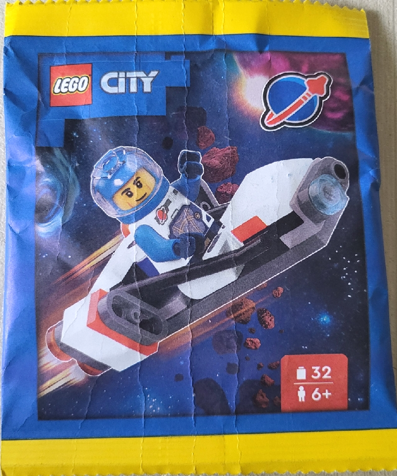 LEGO Polybag Astronaut with Spaceship