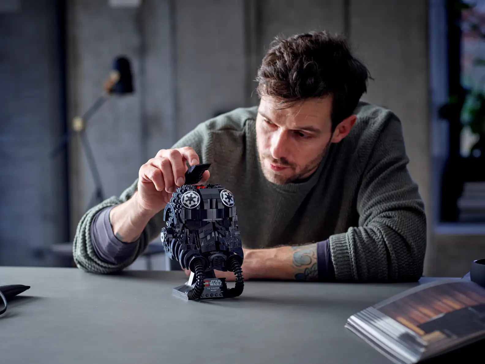 LEGO Star Wars - TIE Fighter Pilot Helmet