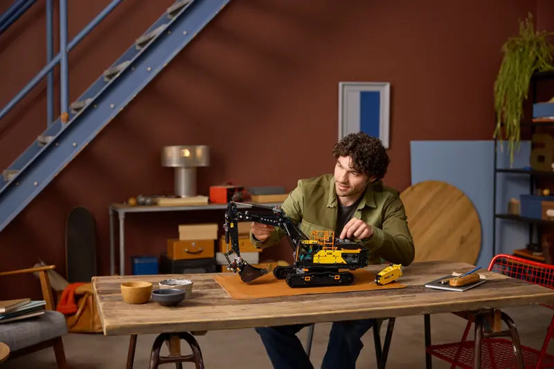 Lego Technic Volvo EC500 Hybrid Excavator