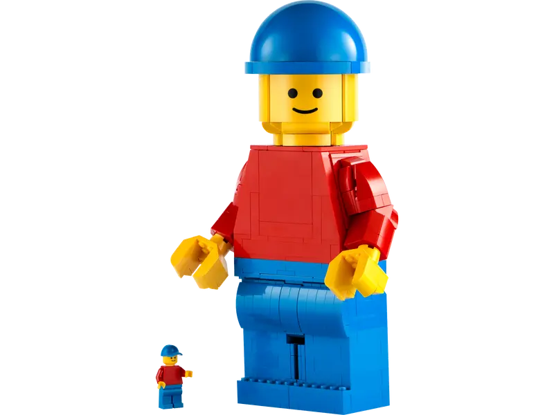 LEGO - Up-Scaled Minifigure