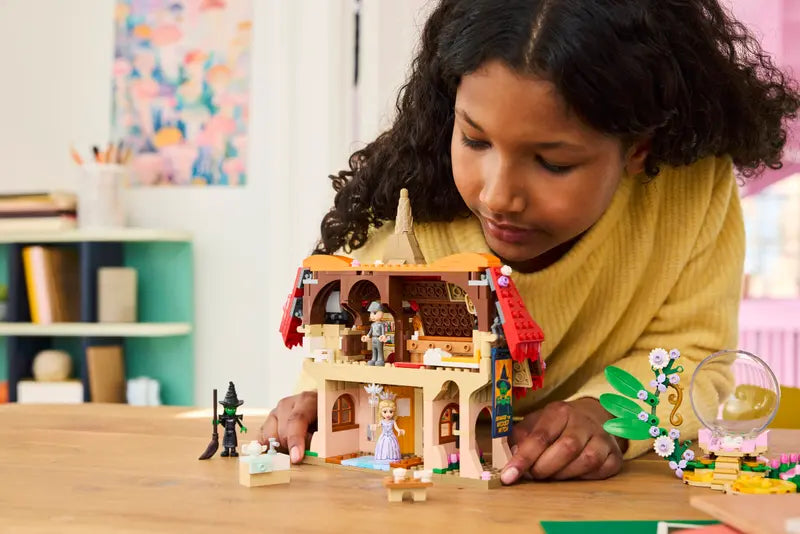 LEGO Wicked Glinda & Elphaba Visit Munchkinland