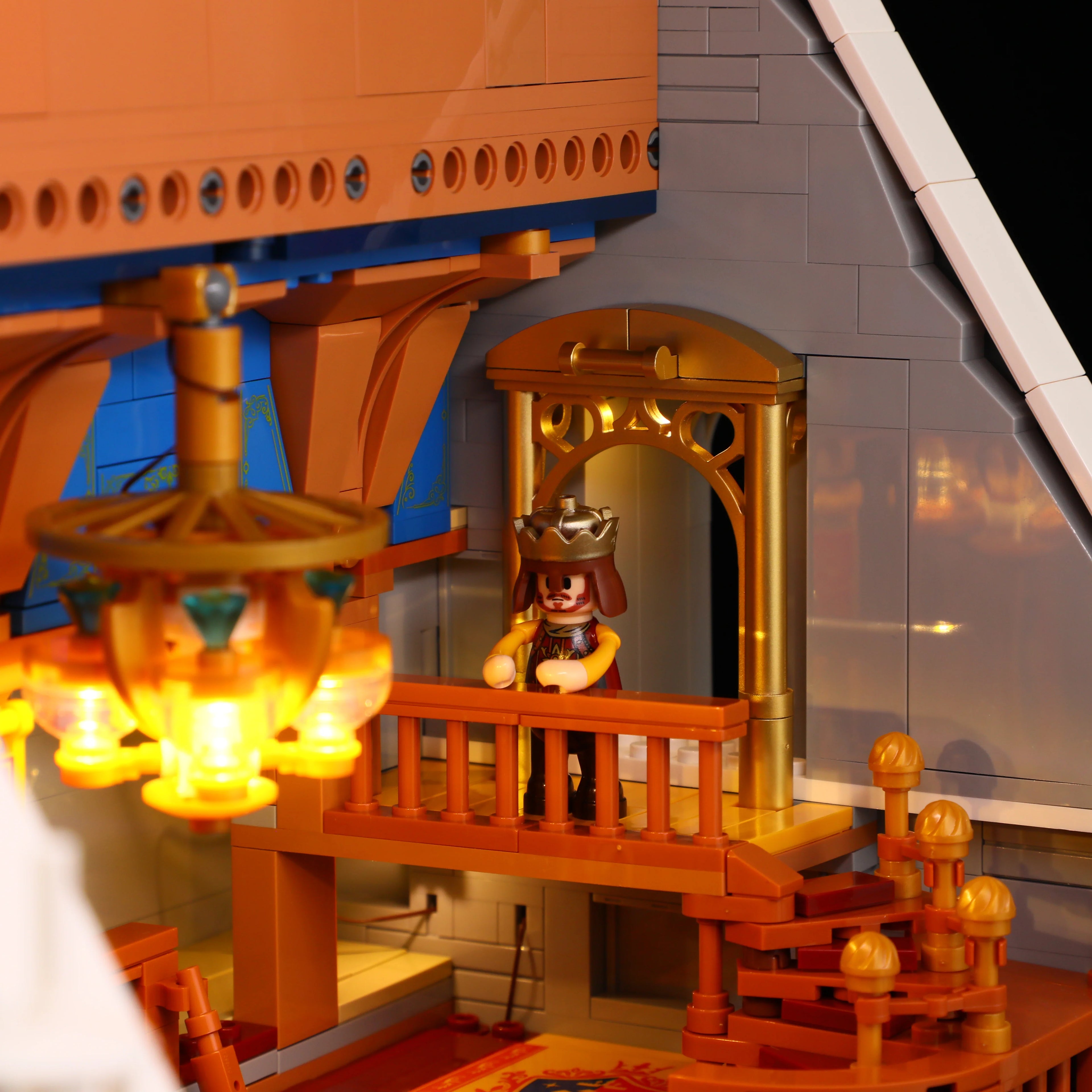 Lumibricks Castle Banquet Hall