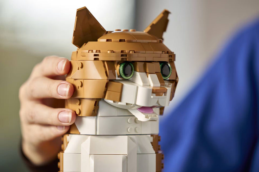 LEGO Ideas Orange Cat Building Set for Adults 1755 Pieces