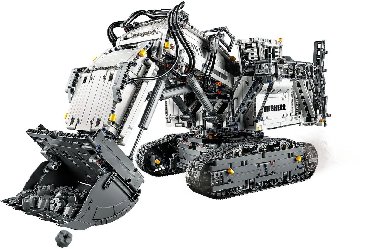 LEGO Technic Liebherr R 9800 in Factory Box (Released 2019) 42100